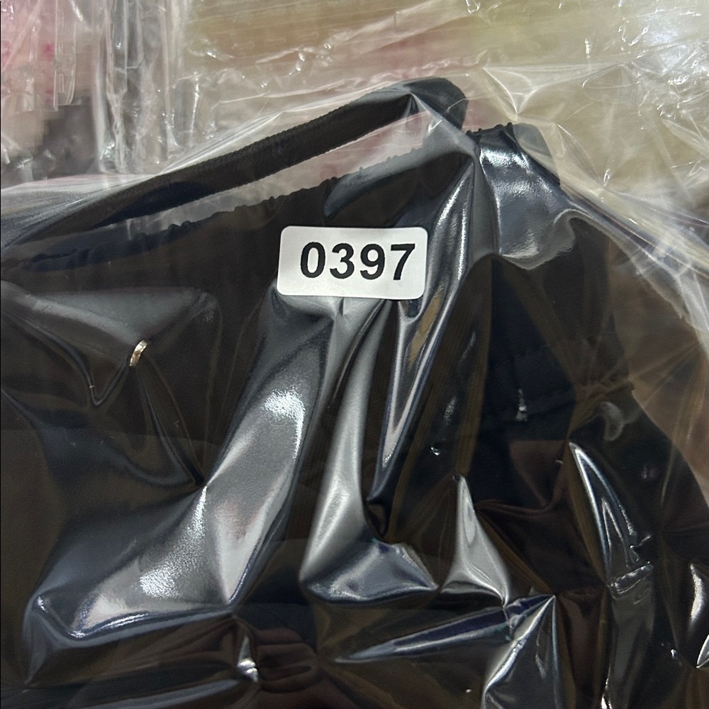 Black Running Sweatpants (Men’s Waist 34) - Picture 9 of 9